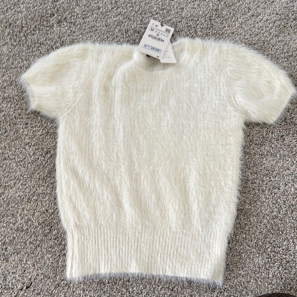 Zara Cream Fuzzy Knit Top